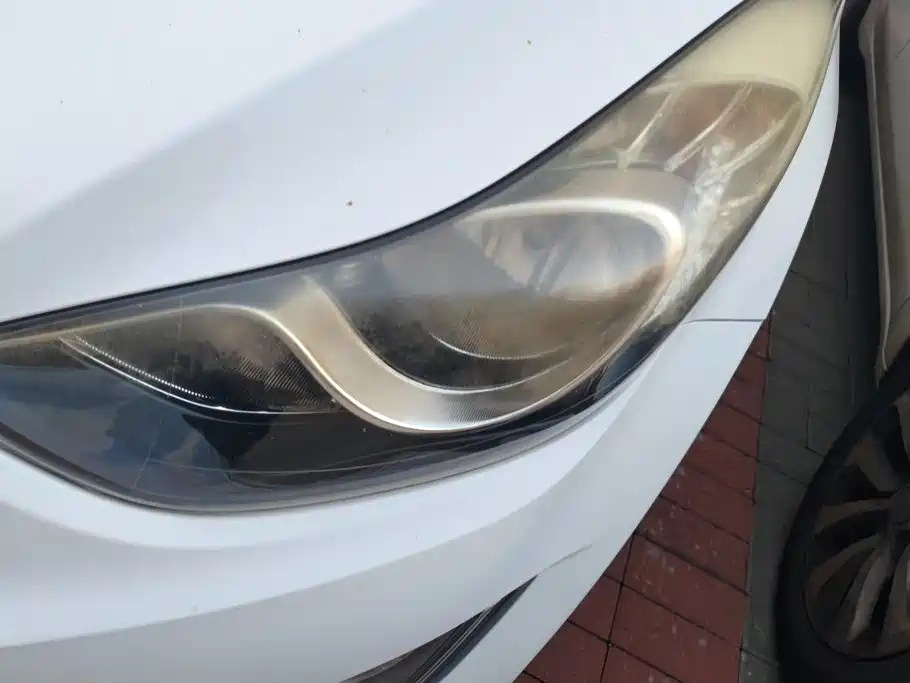 Hyundai Elantra Langdong — миниатюра 5