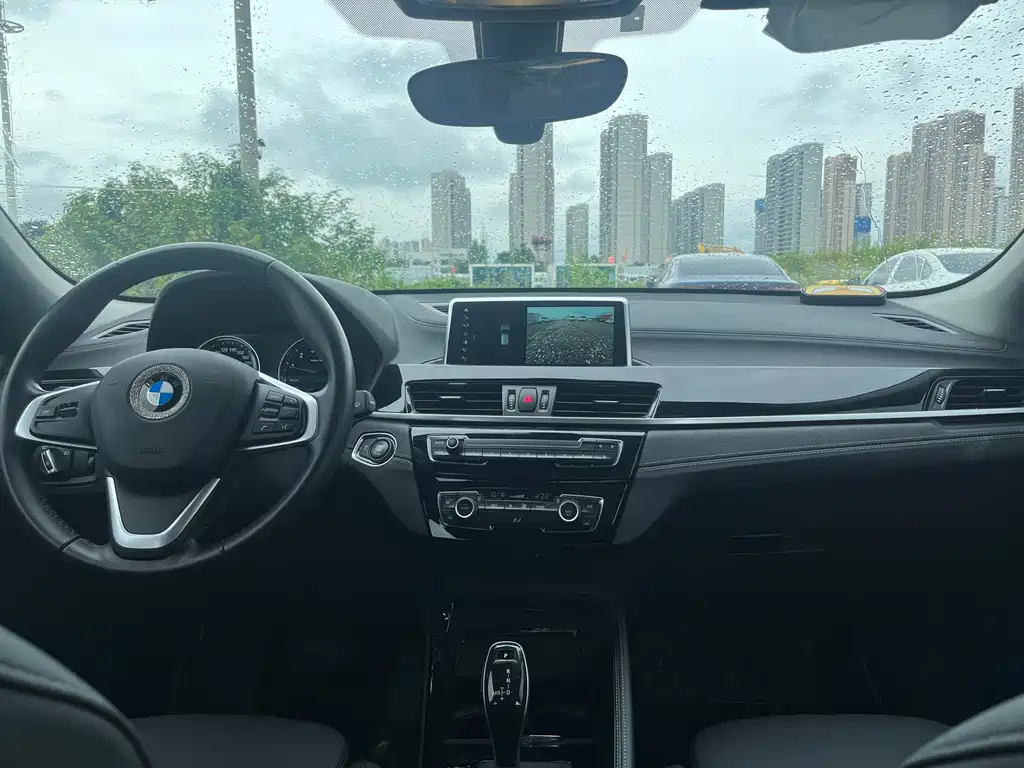 BMW X2 (Import) — миниатюра 15