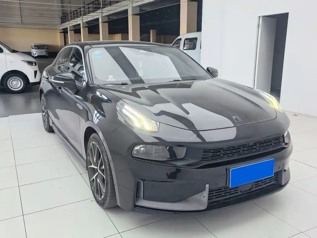 Lynk & Co 03 — миниатюра 3