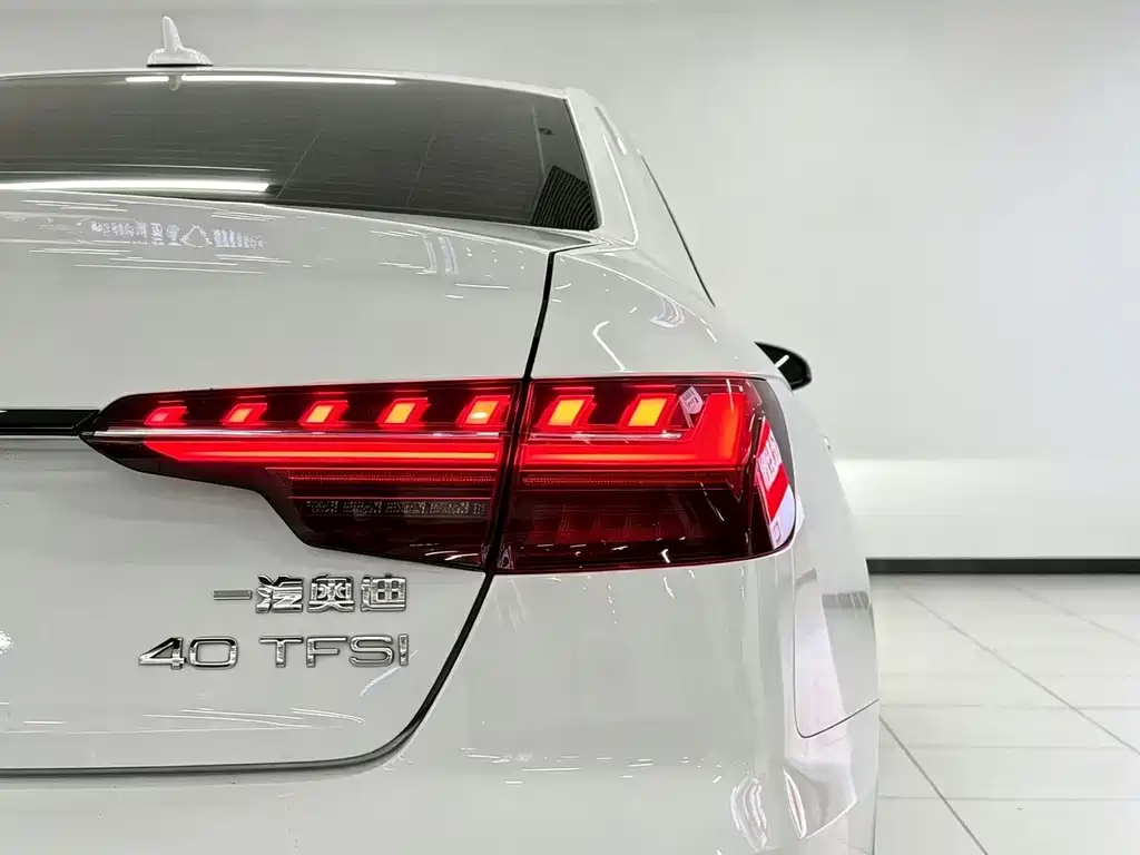 Audi A4L — миниатюра 5