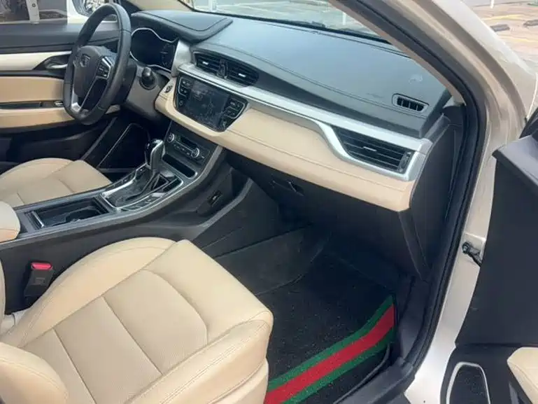 Geely Emgrand — миниатюра 8