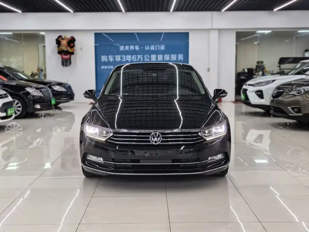 Volkswagen Magotan 2017 330TSI DSG Luxury