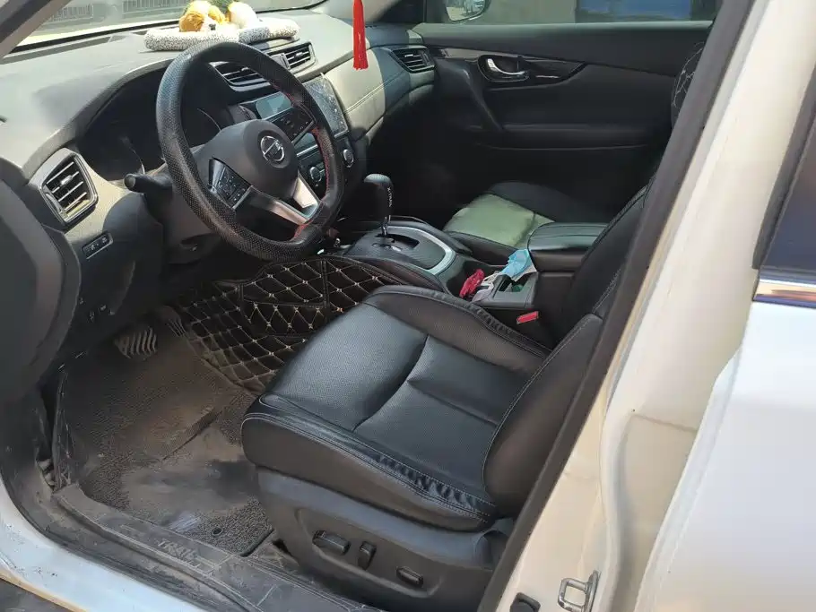 Nissan X-Trail — миниатюра 9