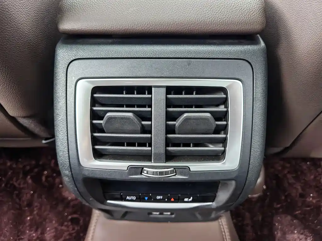 BMW X3 — миниатюра 10
