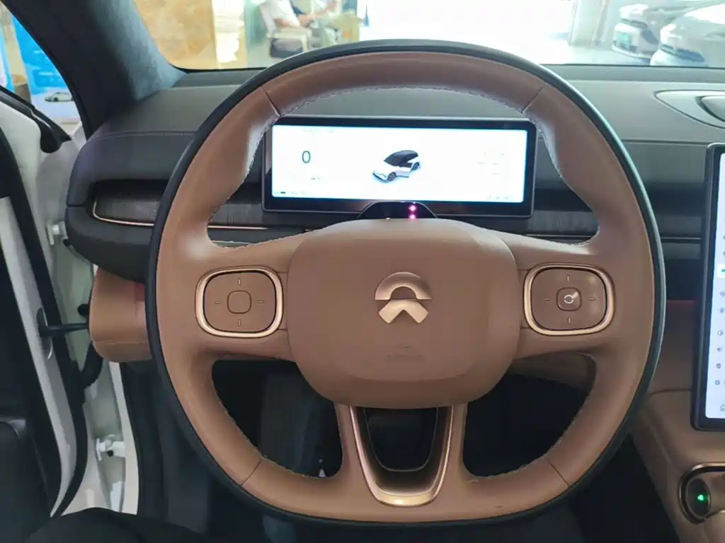 NIO ES6 — миниатюра 11