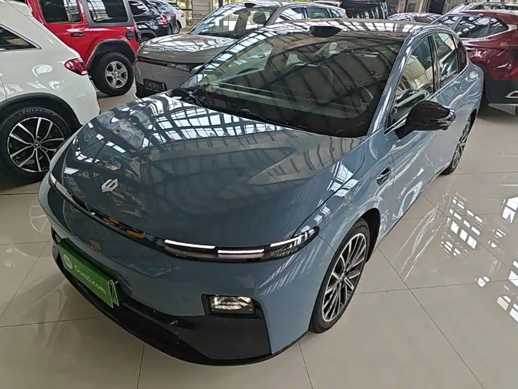 2025 Leapmotor B01 - zdjęcie 1 z 25