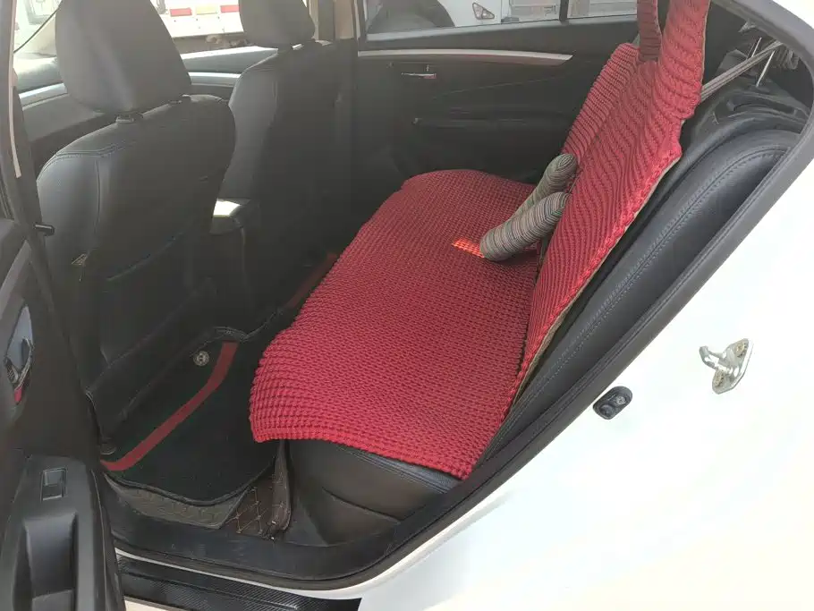 Suzuki Alivio — миниатюра 11