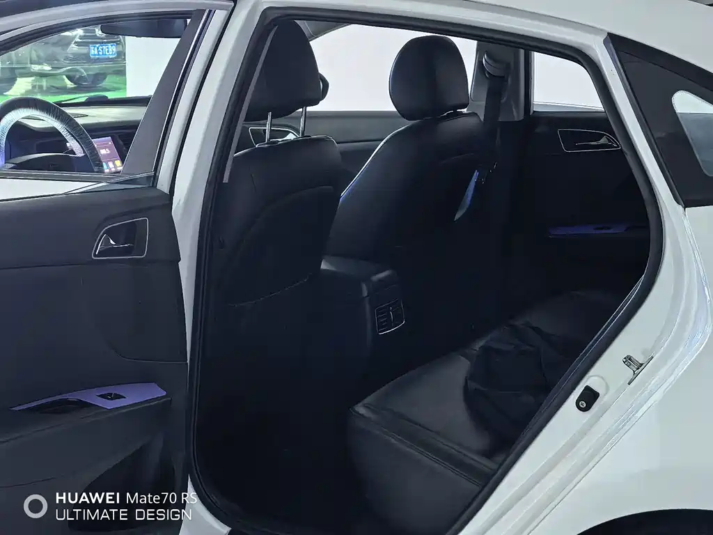 Hyundai Mistra — миниатюра 8