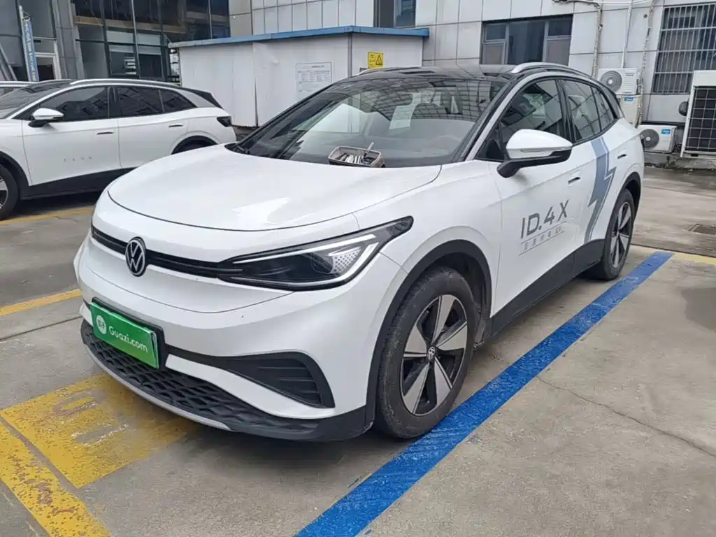Volkswagen ID.4 X 2025 Smart