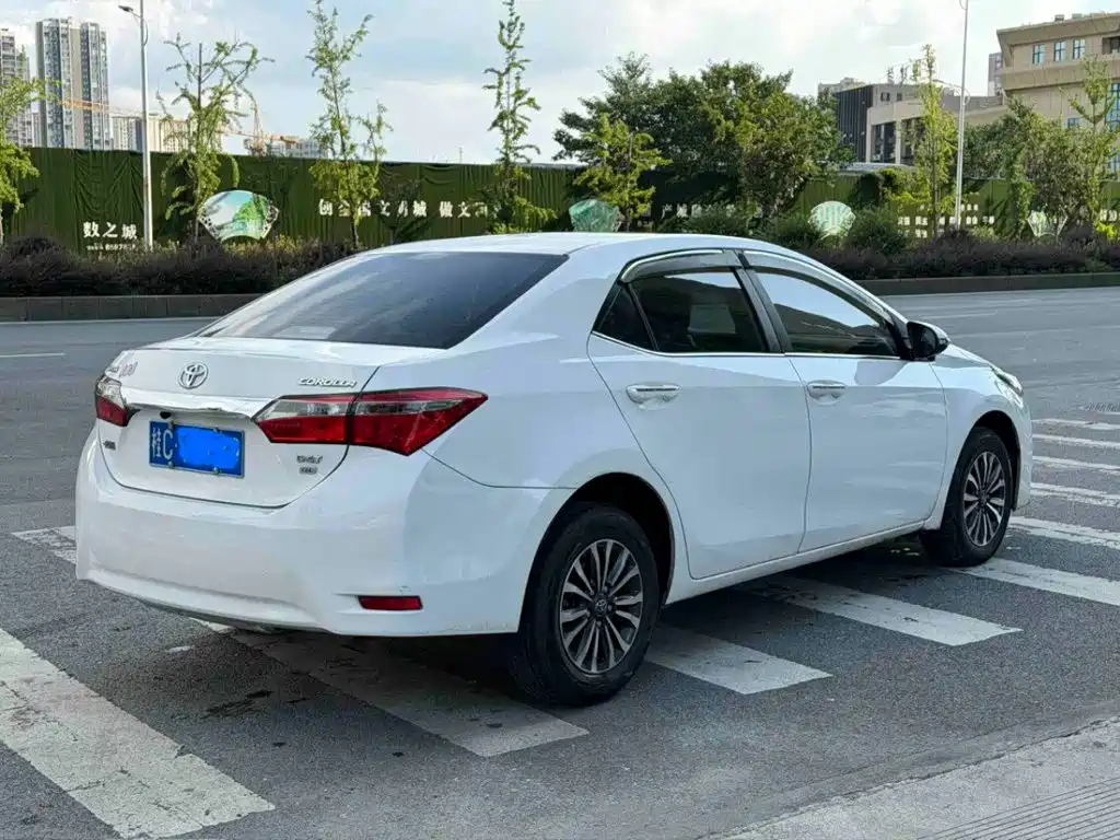 Toyota Corolla — миниатюра 2