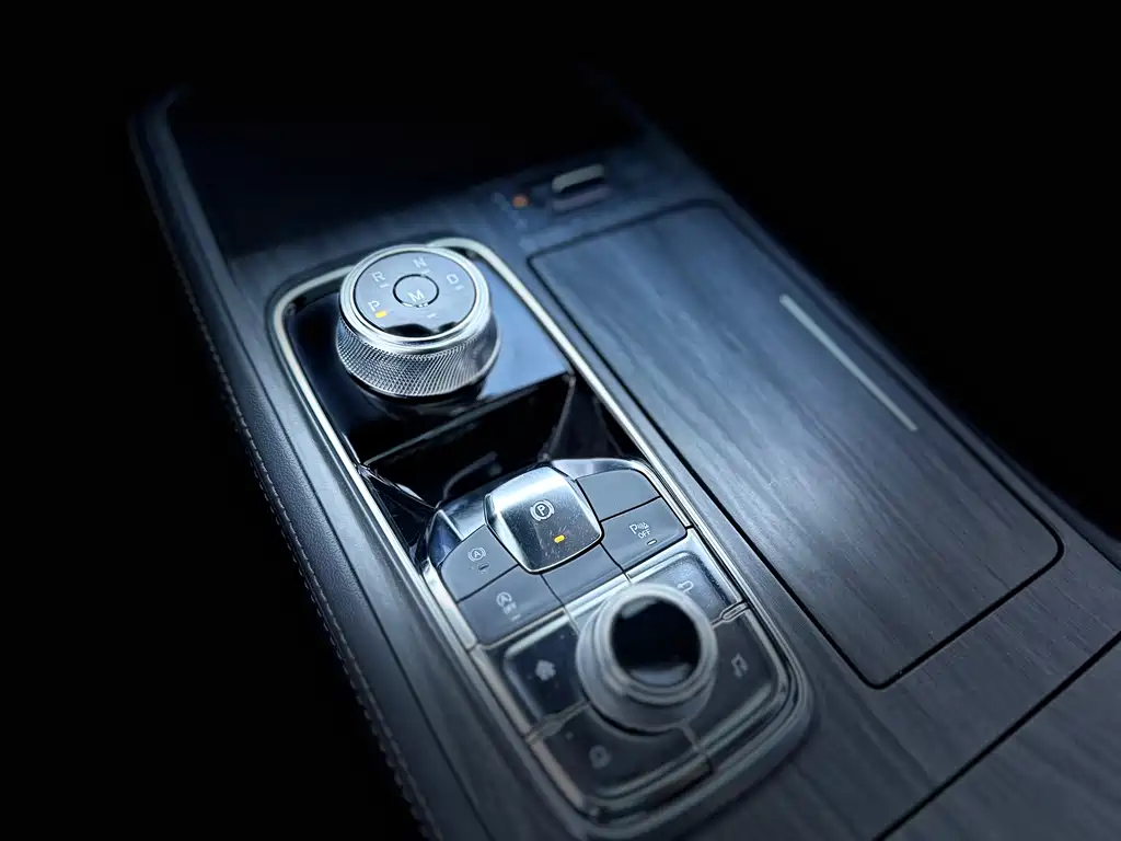 Ford Equator — миниатюра 19