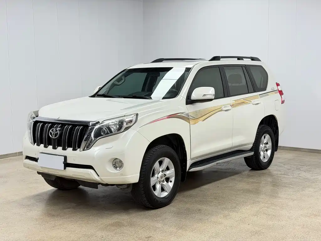 Toyota Prado 2015