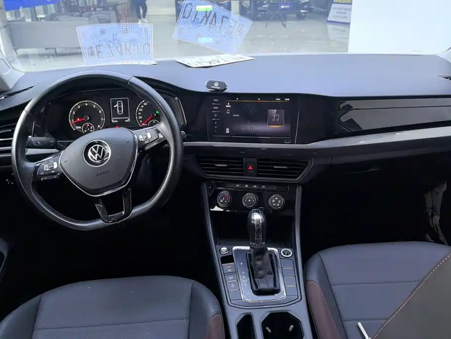 Volkswagen Bora — миниатюра 12