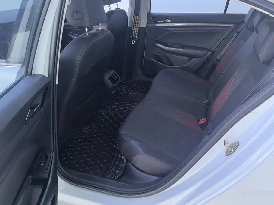 Volkswagen Bora — миниатюра 11