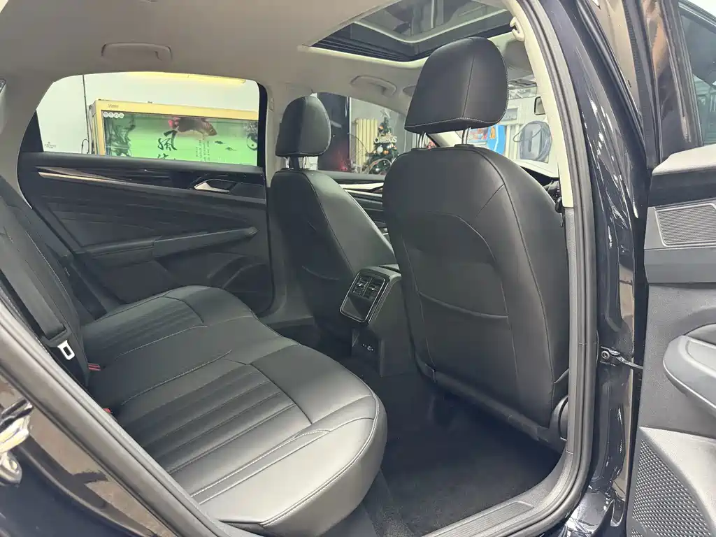 Volkswagen Passat — миниатюра 22