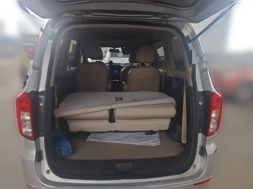 Wuling Hongguang — миниатюра 15