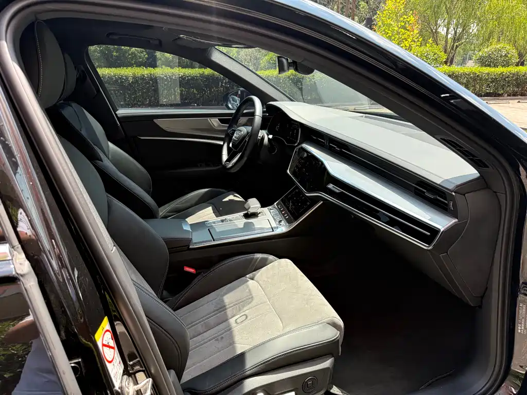Audi A6L 2023 45 TFSI