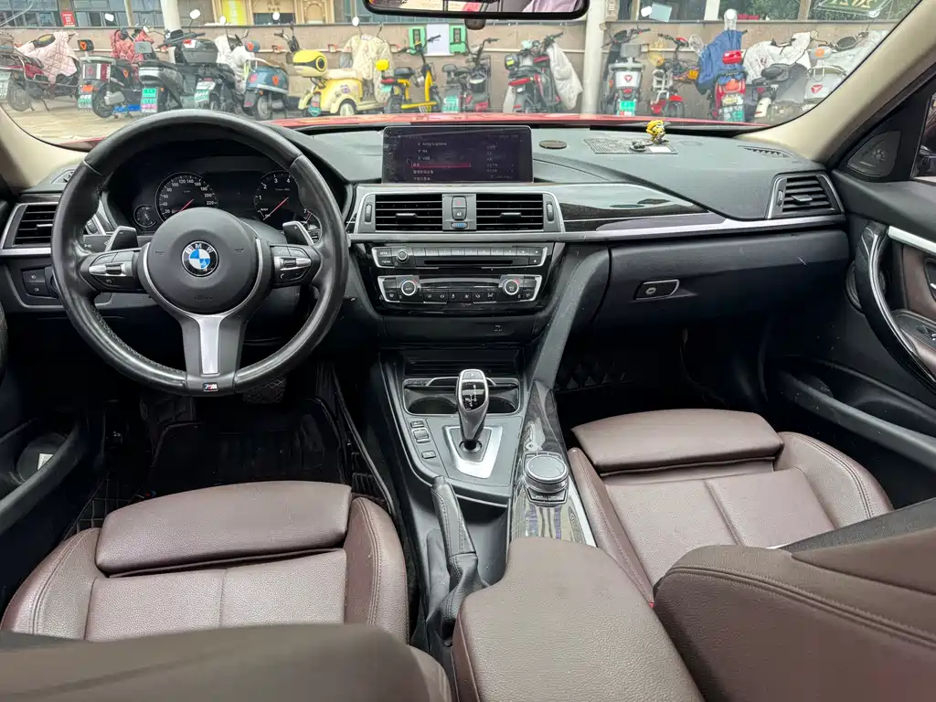 BMW 3 Series — миниатюра 9