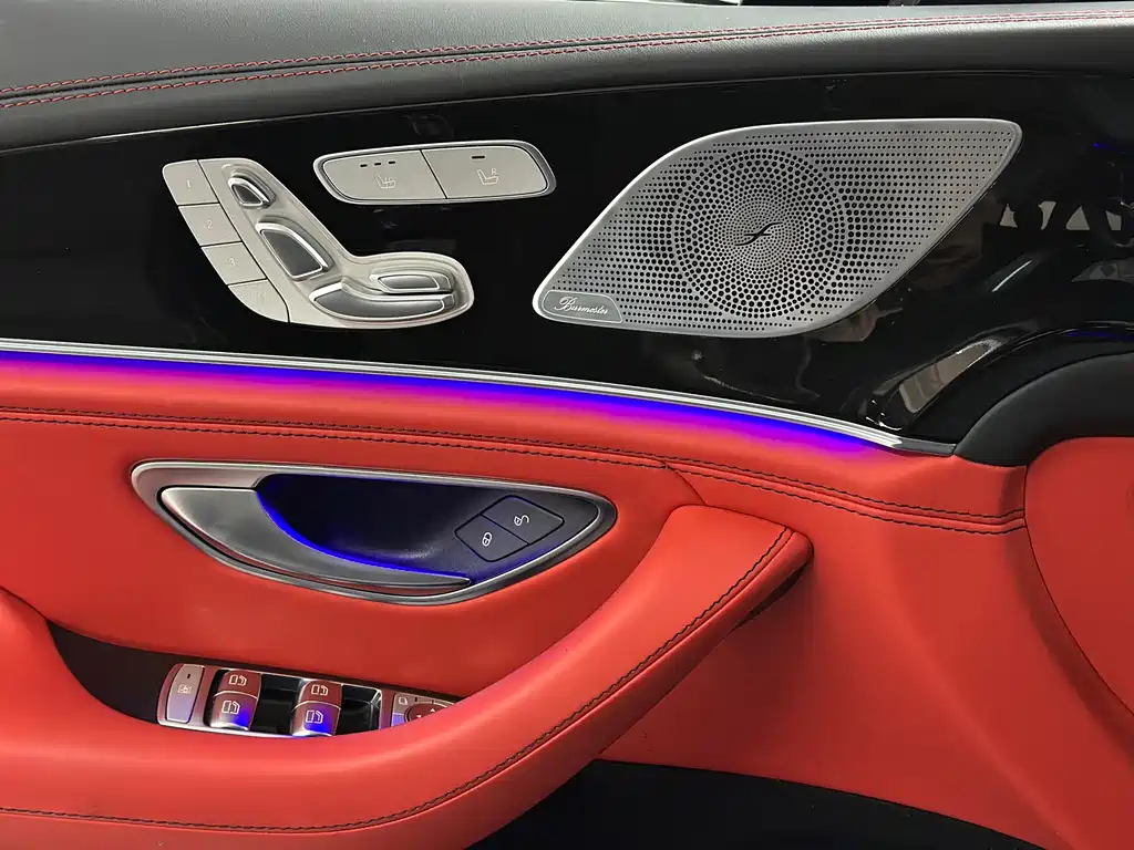 MERCEDES-BENZ AMG GT