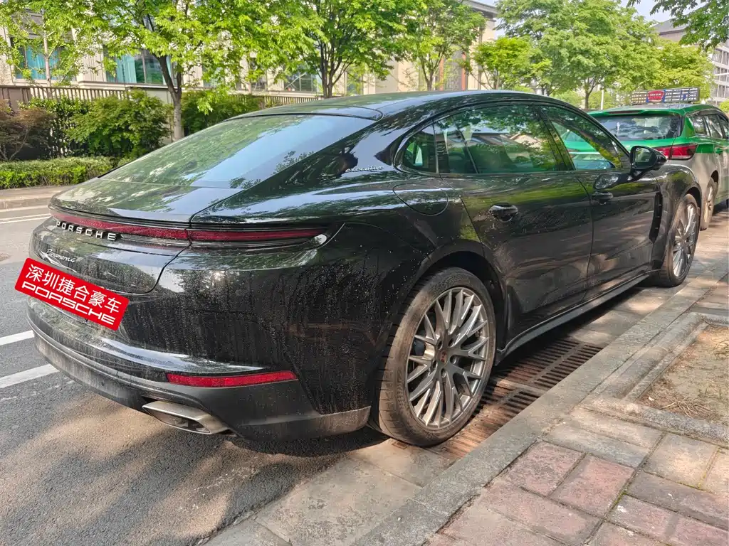 Porsche Panamera 2026 Panamera 4 Executive Long Wheelbase 2.9T
