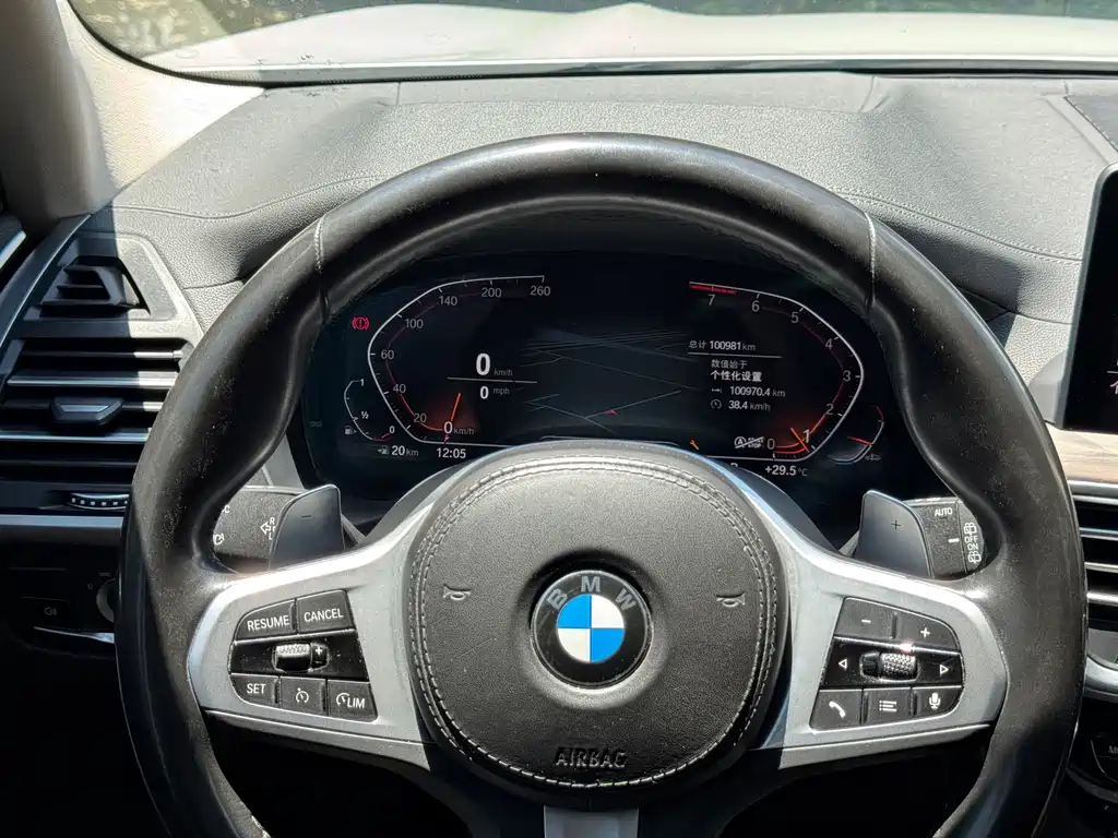 BMW X3 — миниатюра 12