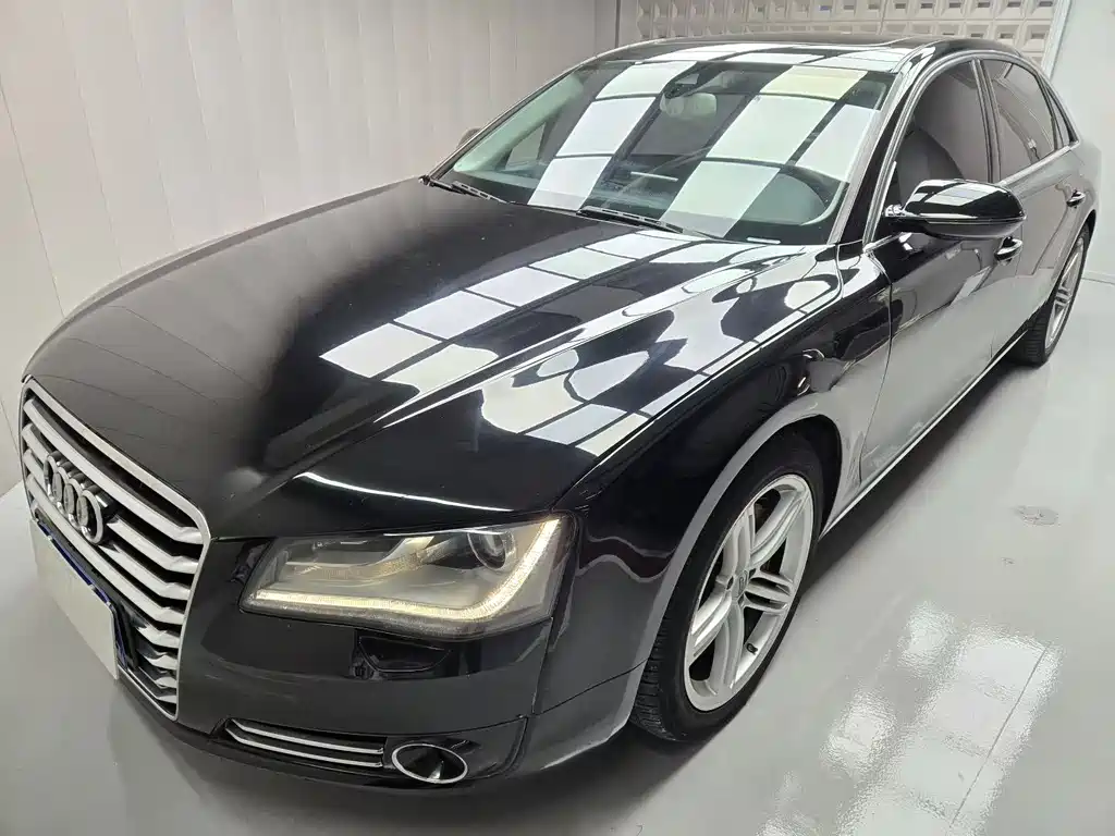 Audi A8 2011