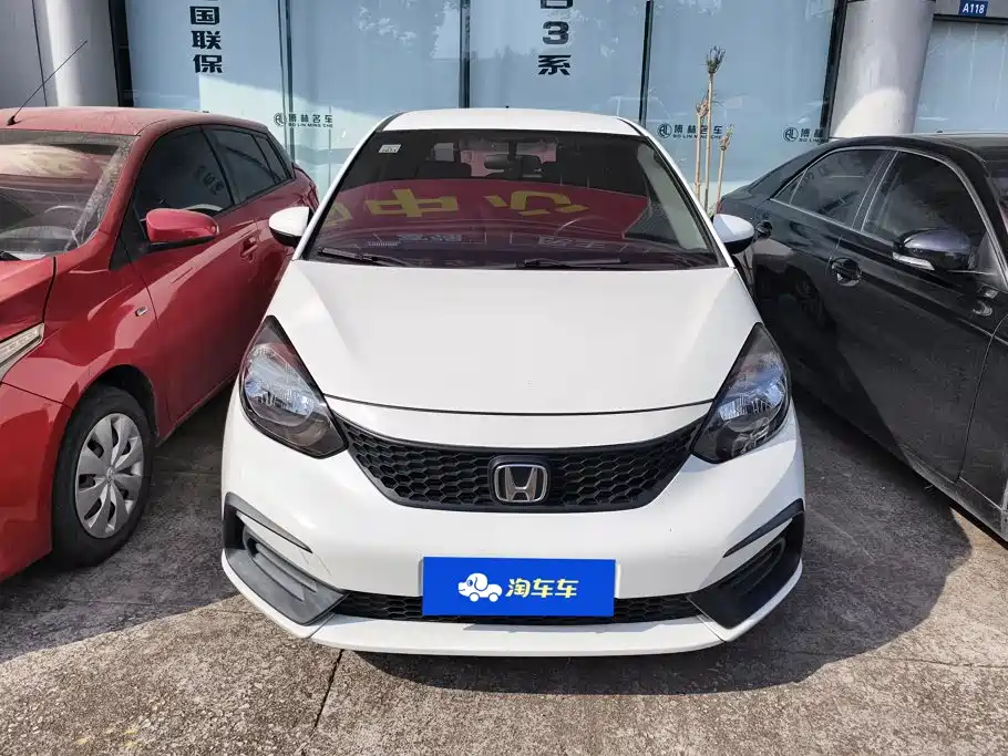 Honda Fit — миниатюра 2