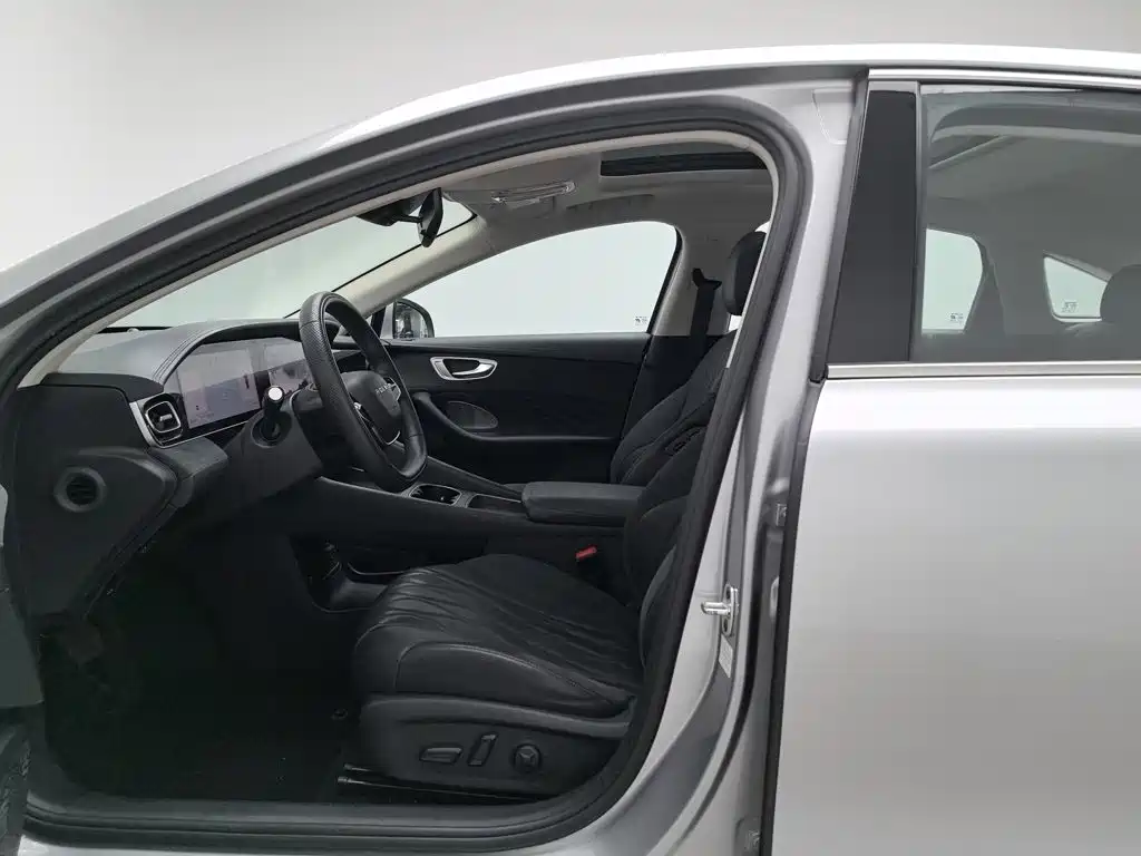 Roewe D7 — миниатюра 10