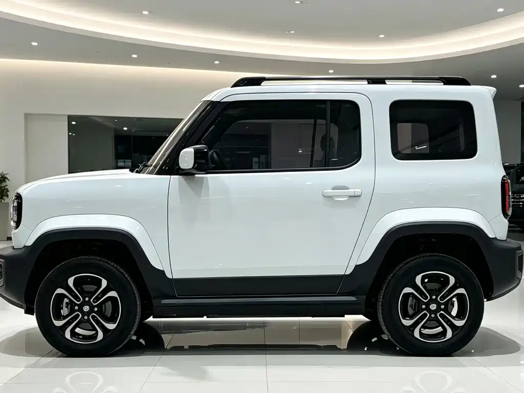 Baojun Yueye — миниатюра 8