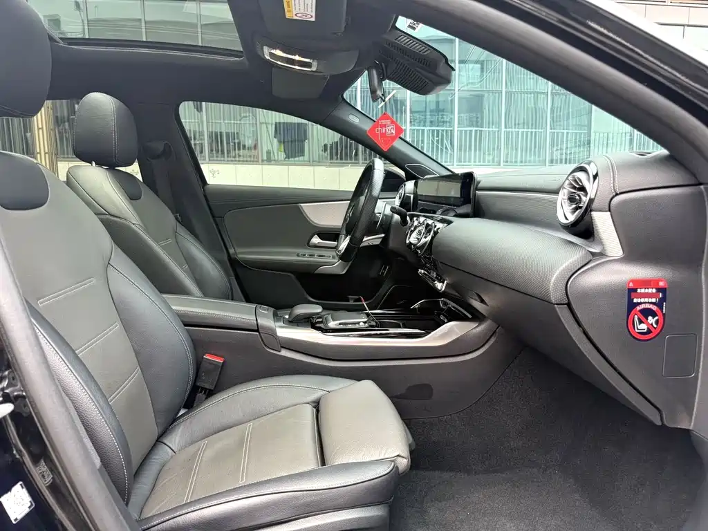 Mercedes-Benz A-Class AMG — миниатюра 4