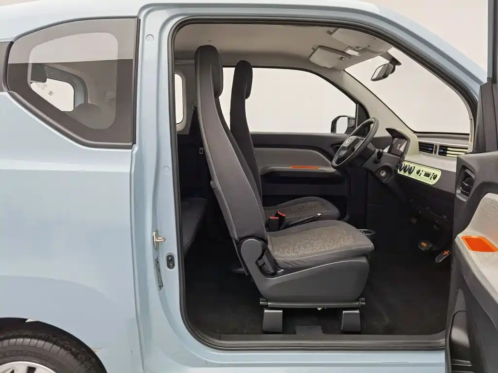 Wuling MINIEV — миниатюра 23