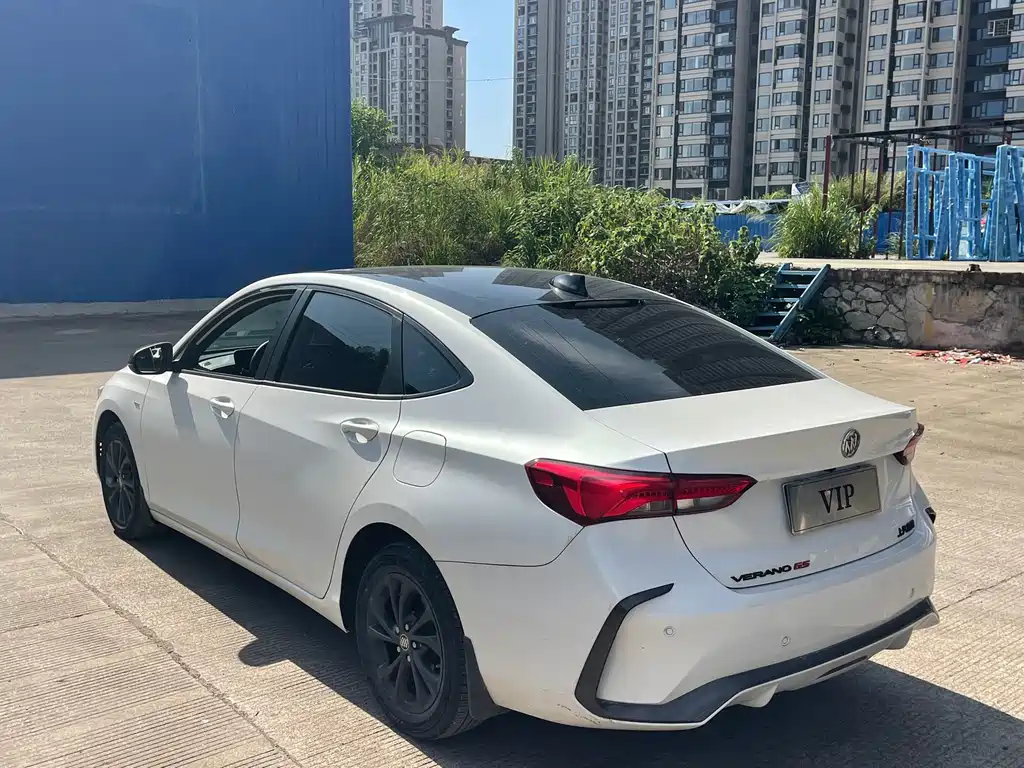 Buick Verano — миниатюра 6