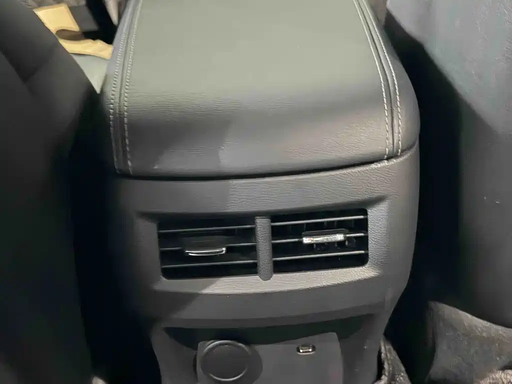 Cadillac CT5 — миниатюра 18