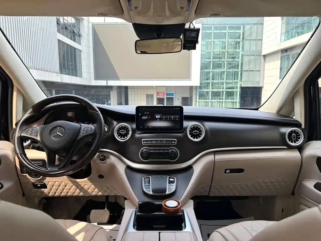 Mercedes-Benz Vito — миниатюра 16