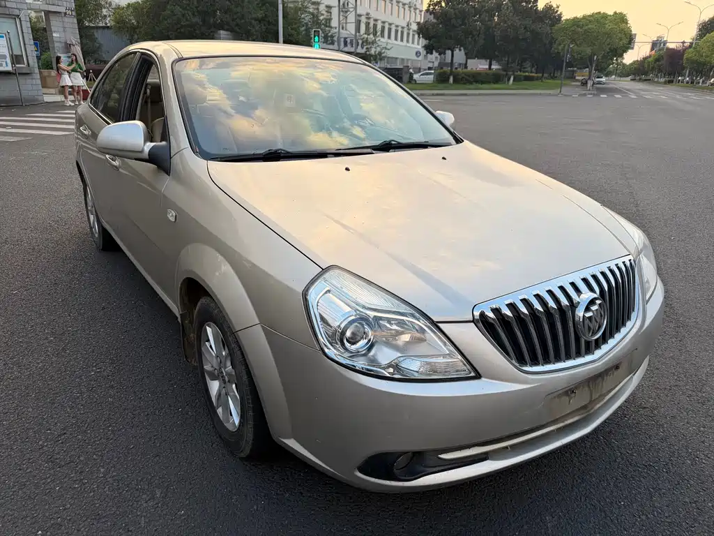 Buick Excelle — миниатюра 3