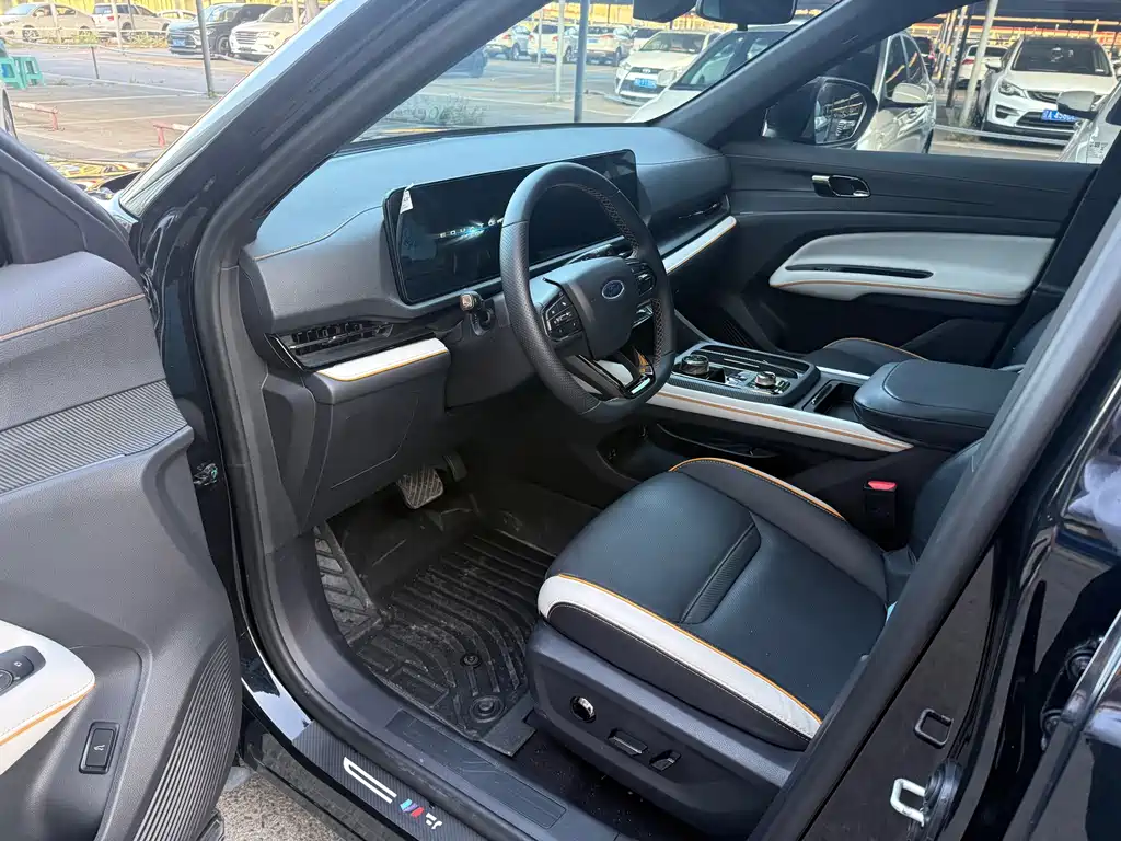 Ford Equator Sport — миниатюра 7