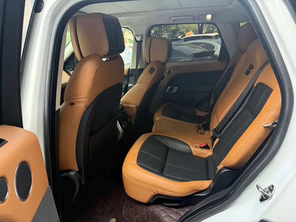 Land Rover Sport — миниатюра 9