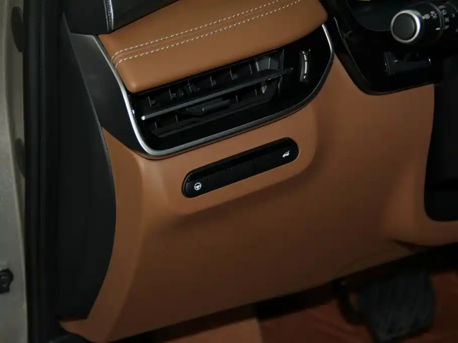 Infiniti QX60 — миниатюра 22