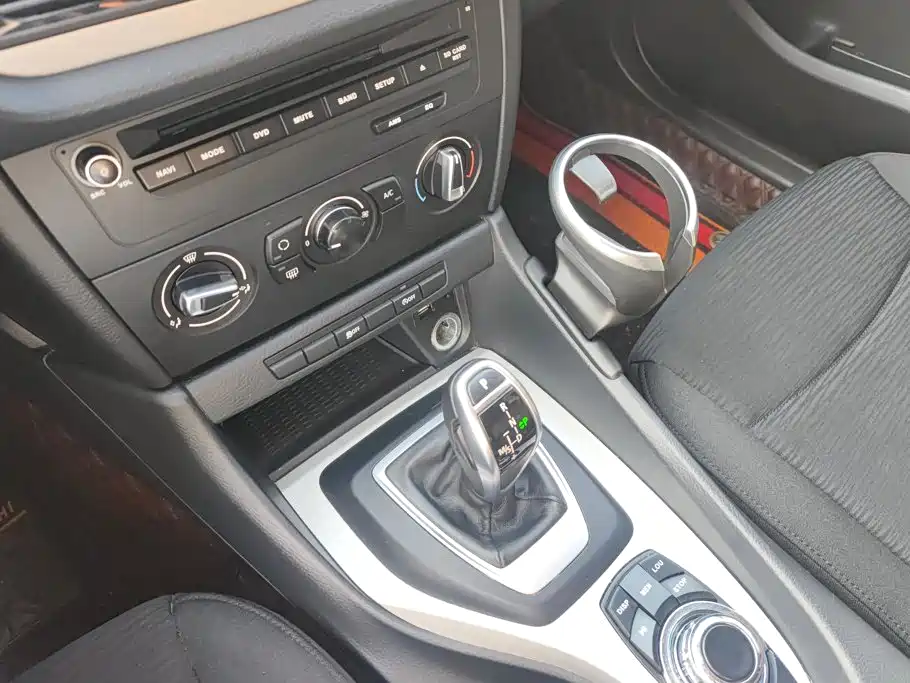 BMW X1 — миниатюра 16
