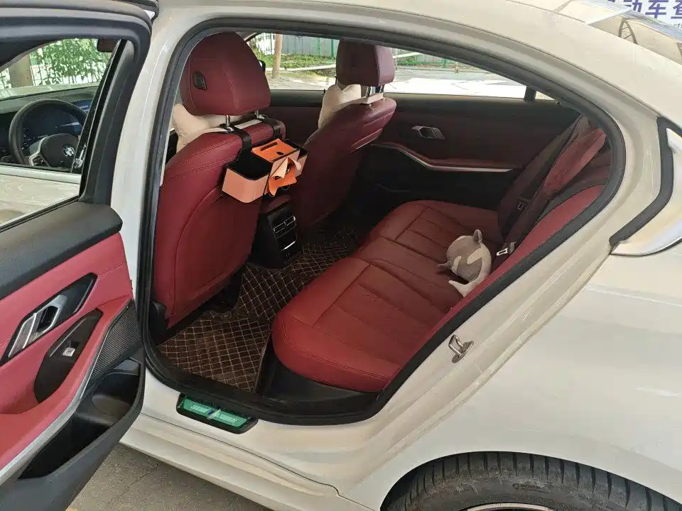 BMW 3 Series — миниатюра 9