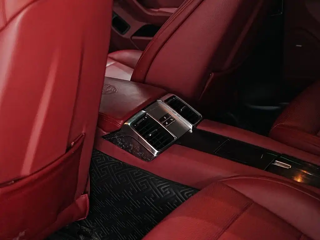 Porsche Panamera 2010 Panamera 3.6L