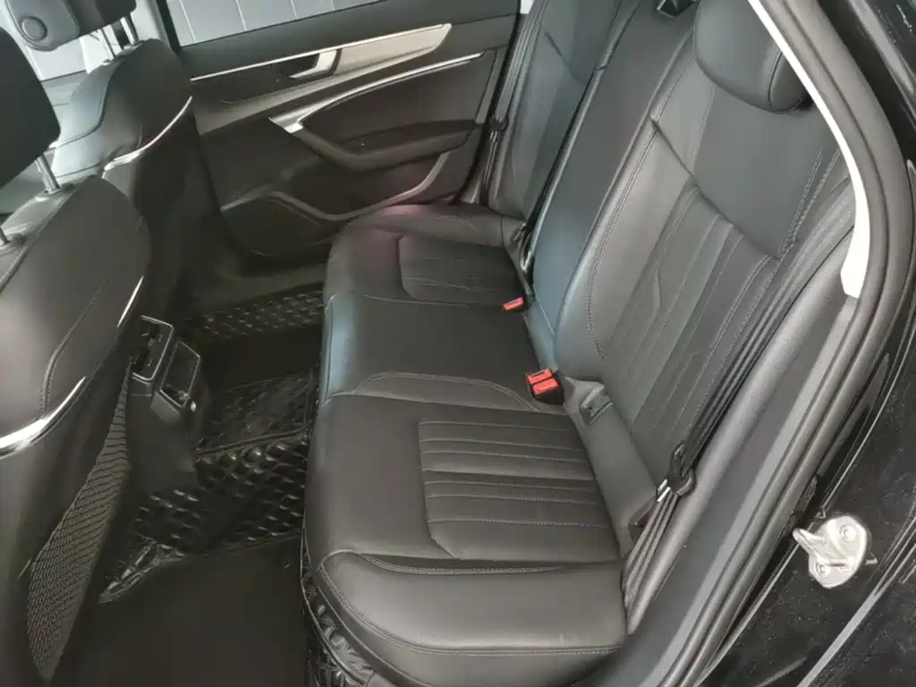 Audi A6L — миниатюра 22