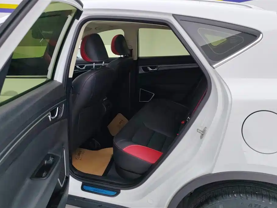 GEELY AUTOMOBILE EMGRAND GS