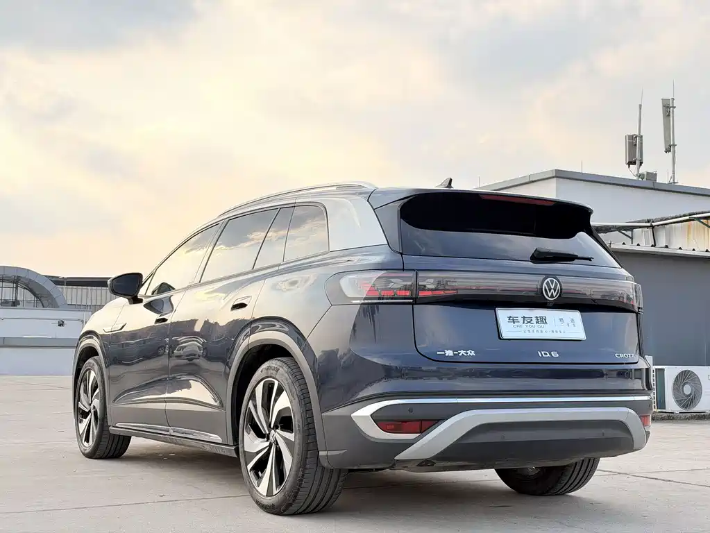 Volkswagen ID.6 Crozz — миниатюра 9