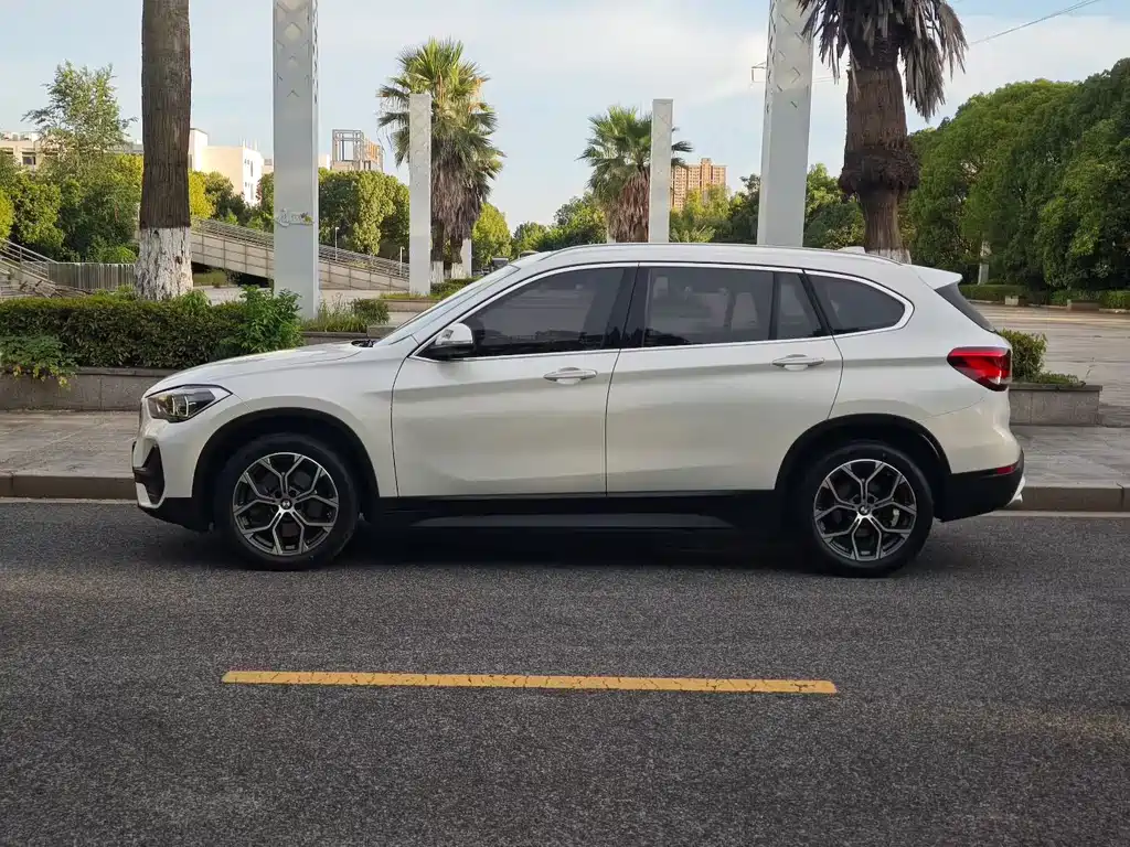 BMW X1 — миниатюра 3