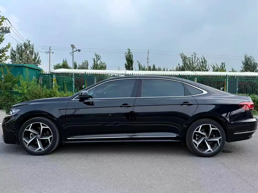 Volkswagen Passat — миниатюра 6