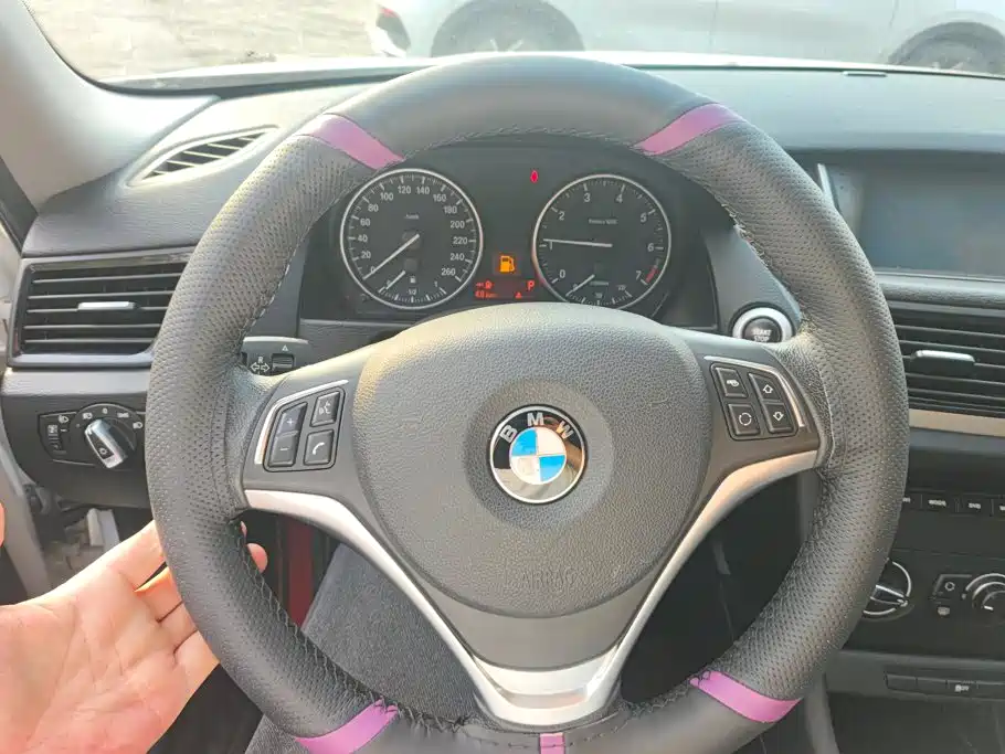 BMW X1 — миниатюра 15