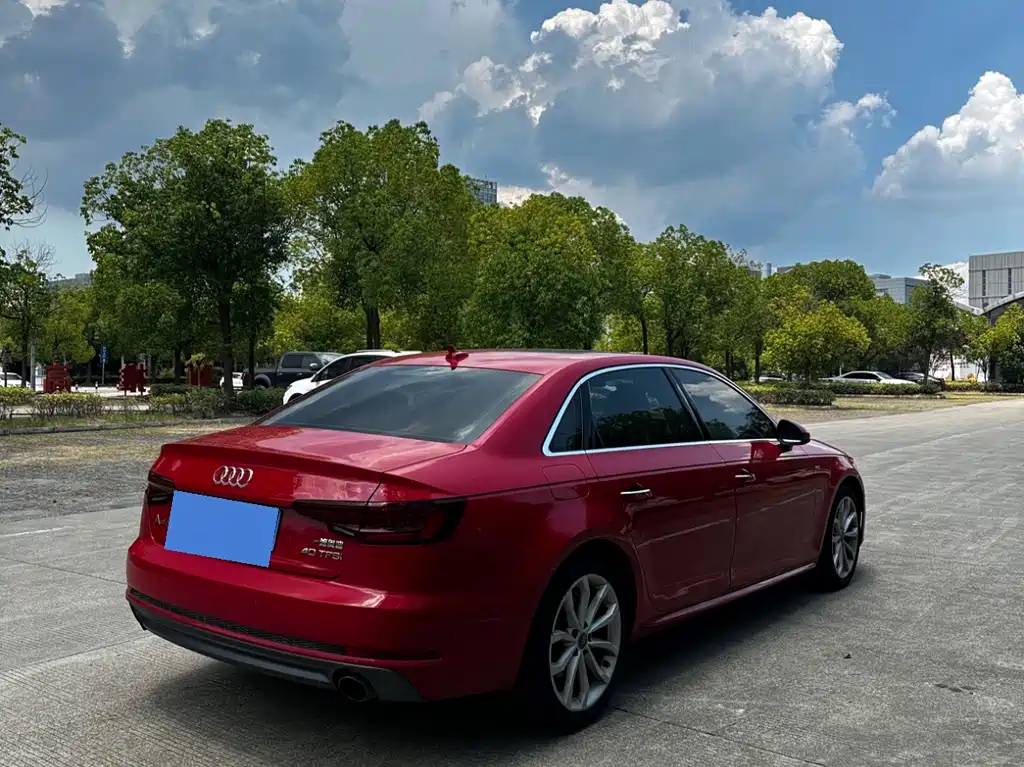 Audi A4L — миниатюра 6