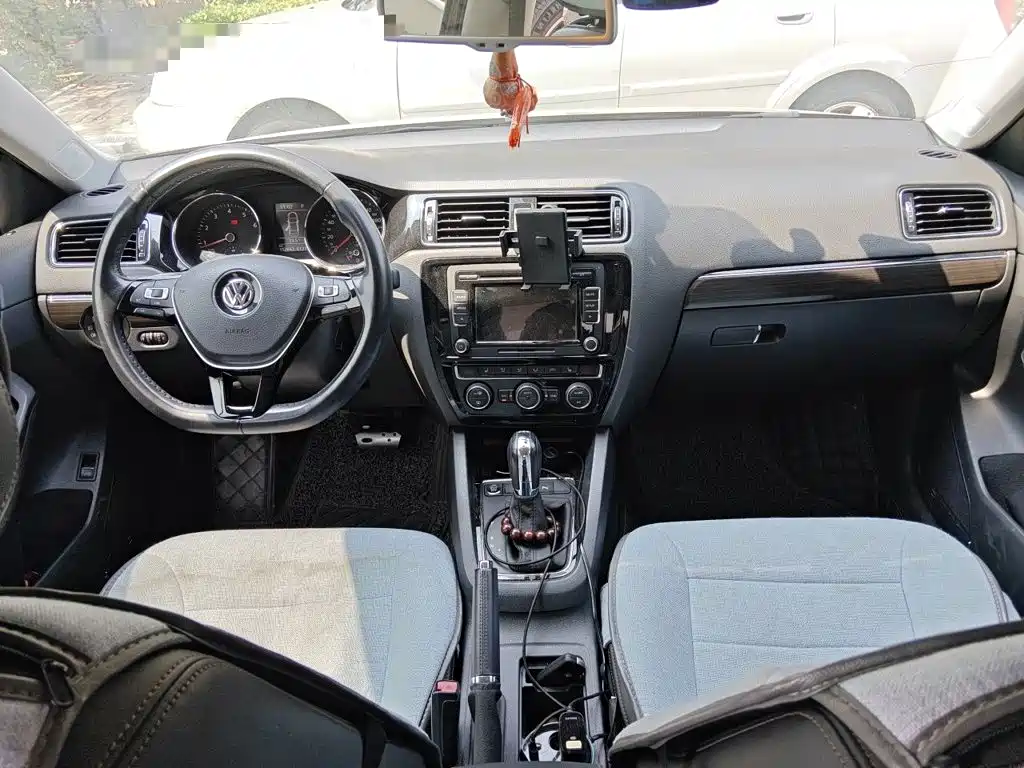 Volkswagen Sagitar — миниатюра 10