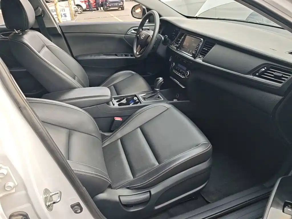 Hyundai Mistra — миниатюра 25